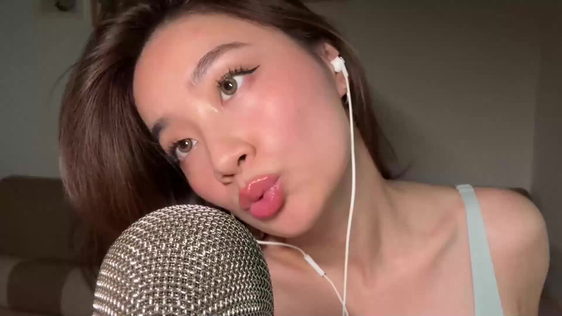 #lin 口腔音 舔耳