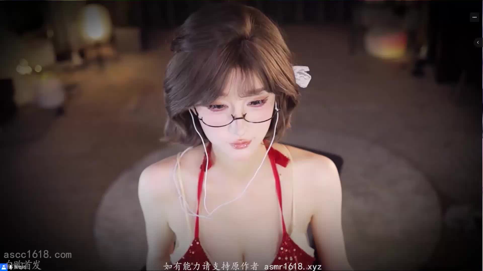 #张爱玲 房东大姐姐