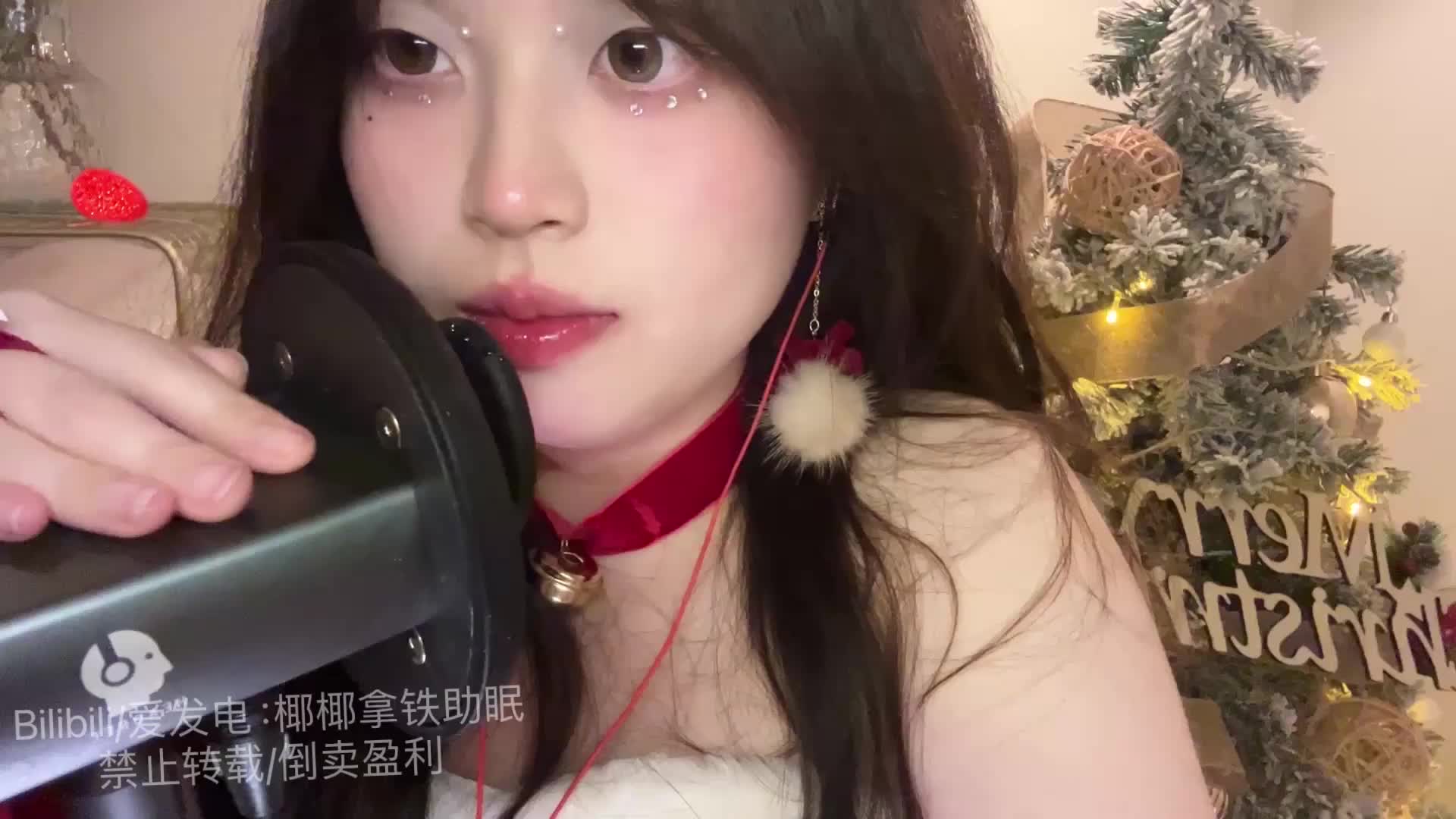 #椰椰拿铁 圣诞 略暴力的舔耳