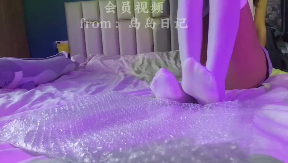 #岛岛日记 大哥坤坤分享 白丝足摩擦