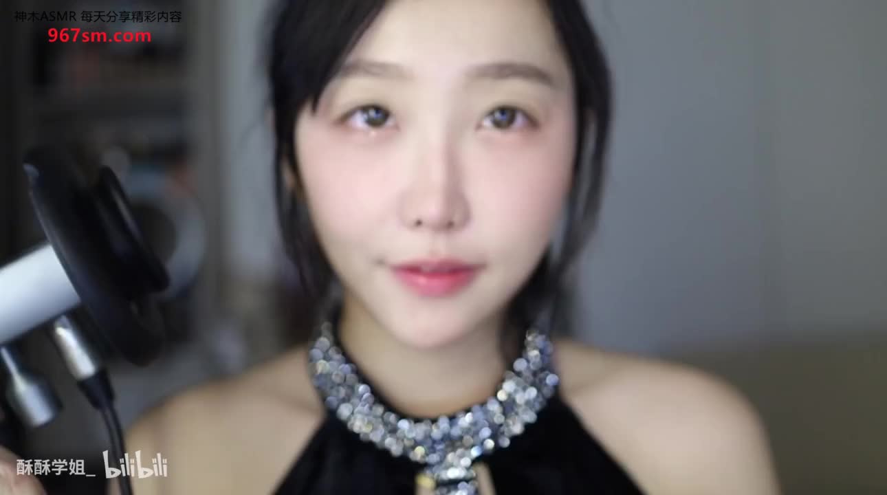 #酥酥学姐 暴力舔耳 老司机 木耳朵适用